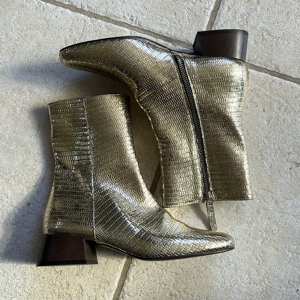 EUC Freda Salvador gold boots